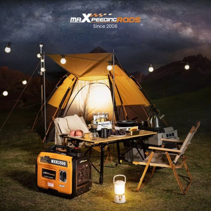 Groupe électrogène MXR3500 alimentant des appareils électriques à côté d'une tente